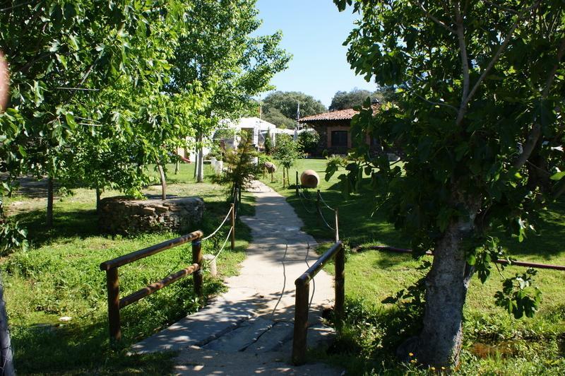 Complejo Rural El Prado Hotell Logrosán Eksteriør bilde