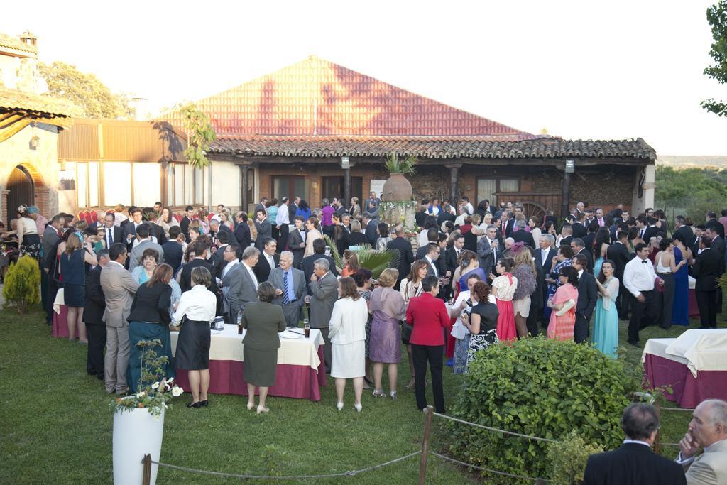 Complejo Rural El Prado Hotell Logrosán Eksteriør bilde